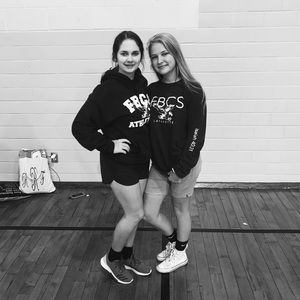 Meet your Posher, Julia